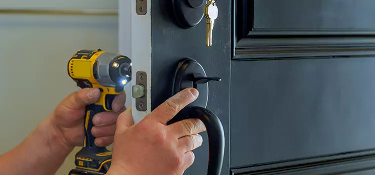 Commercial Door Lock Installation Pendleton