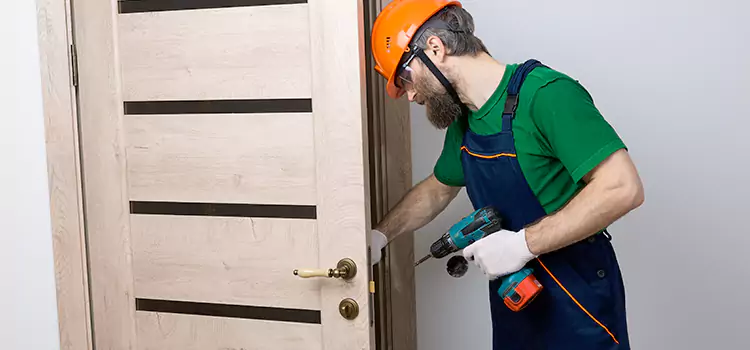 Replace Internal Door Handle with Lock Pendleton